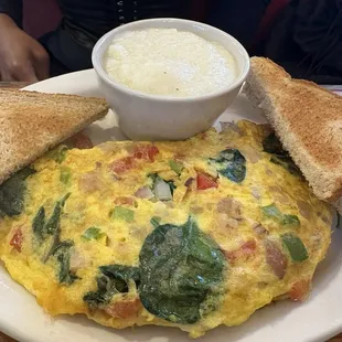 Turkey Veggie Omelet w/ Toast and Grits