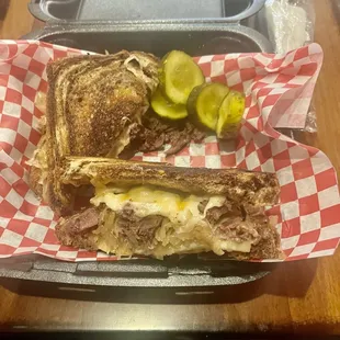 Amazing Ruben sandwich !