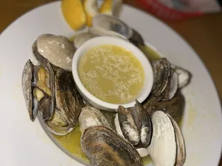 The Longboard Restaurant & Pub