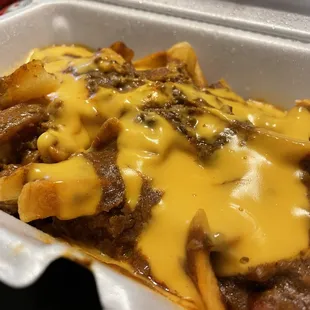 Chilli cheese fries