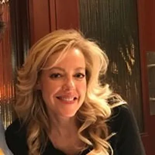 Julie H.
