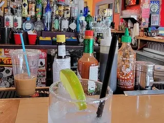 Che's Lounge