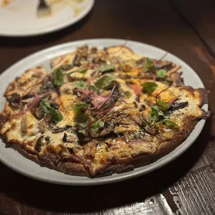 Mushroom flatbread