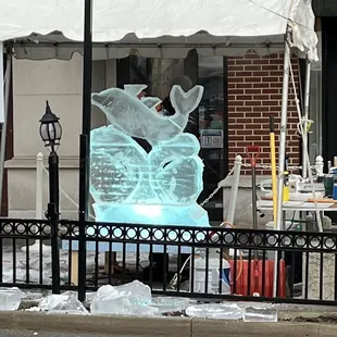 Ice sculpture contest