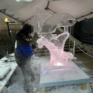 Ice sculpture contest