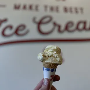 Banana pudding.  Kid size