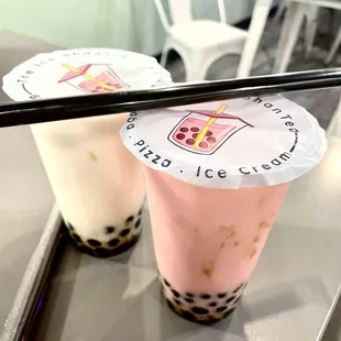 Coconut &amp; Strawberry milk tea boba with tapioca pearls