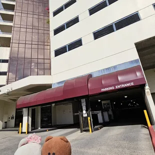 Entrance to the parking structure... see attendant for parking permit and ticket to validate