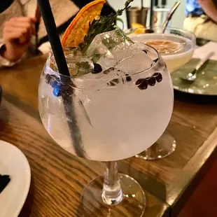Gin &amp; tonic
