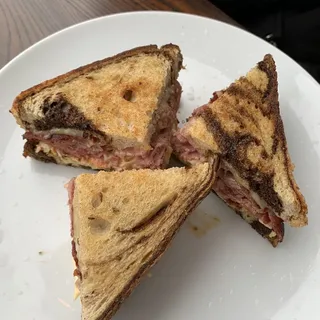 Smoked Reuben