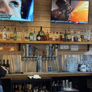 Full Bar
