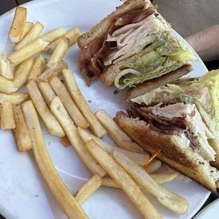 California Club Sandwich