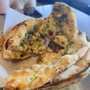 Bullet Naan Garlic Naan