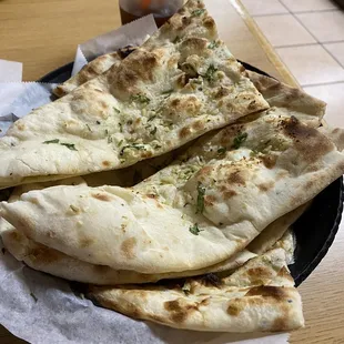 Always tasty garlic naan