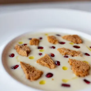 Our chef-inspired dishes highlight their scratch-made components as well as their ethically - and when possible - local ingredients.