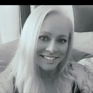 April Z.