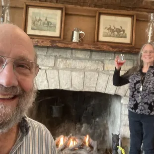 Inn's living room with fireplace