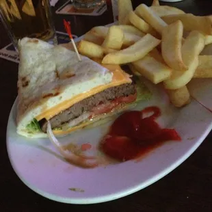 The Inn Between Burger , YUMMY!