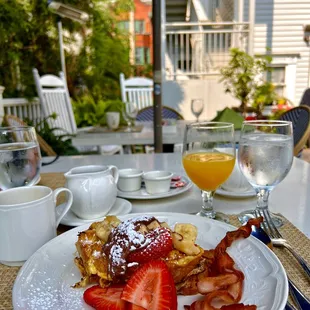 outside, crepes
