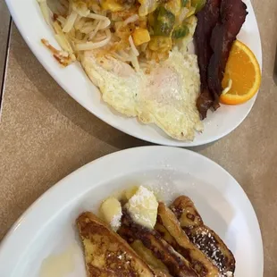 Double play breakfast with loaded hash
