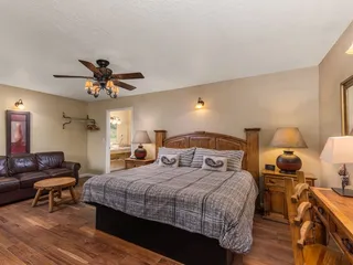 Meadowmont Lodge - Arnold