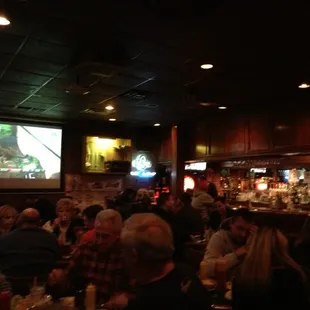 Full house on a Saturday night!