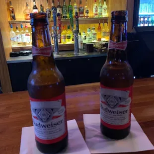 I like this bar. Second time here and it&apos;s just my speed!