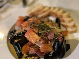 Bourbons Bistro