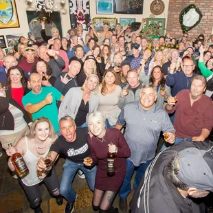New year&apos;s toast at Dec 31 4pm!! (Ireland&apos;s new year time)