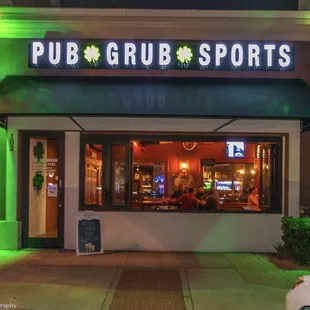 Pub.Grub.Sports
