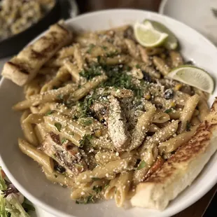 5/5: Southwestern pasta. Huge and shareable or take the rest home for the next day!