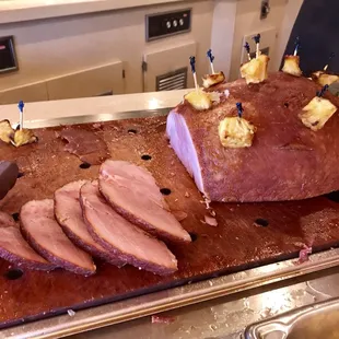 Carved ham on breakfast buffet-2018