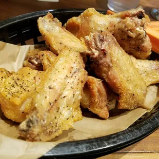 Wings - santa maria dry rubbed