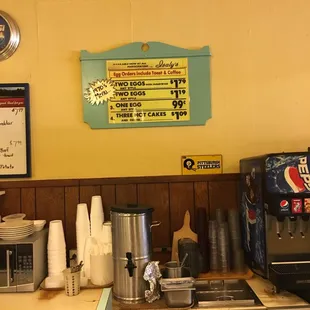 Cool place! Like stepping back in time! Lots of selections on the menu ..definitely a must visit . August 2017 around 11am kjm