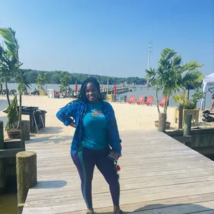 Doesn't even look like this place is in Edgewood,  but it is!