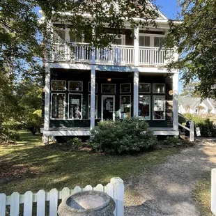 Outside / Exterior of bookshop in beaut sound front historic Corolla Village - def worth a stop-in and stroll around the area! Quaint!!!