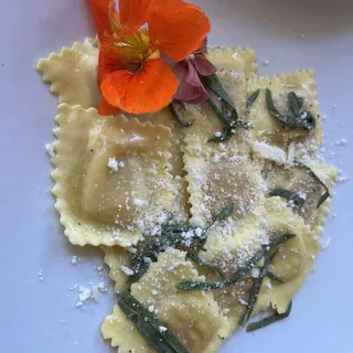 Pumpkin Ravioli Pasta