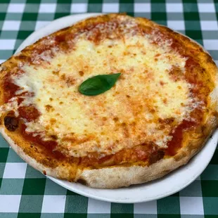 Our classic plain cheese wood-fired pizza right out of oven