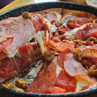 Deep Dish Meat Lover Combo. Yummy.