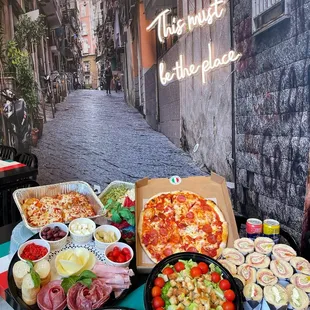 #1 Best Pizza, Pasta, Subs, Desserts, Wines & Catering - Authentic Italian