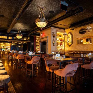 Main bar at Ivory Peacock