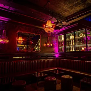 Downstairs in Ploume