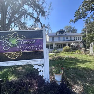 Front of restaurant