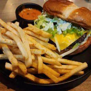 The Ivy Double w/fries ($22, 11/9/23)