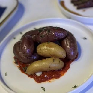 Pastas bravas (boiled potatoes over what taste like marinara sauce) OK...