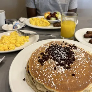 a stack of pancakes on a plate