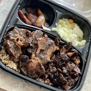 Combo Plate Oxtail Jerk Chicken Steam Cabbage Plantains