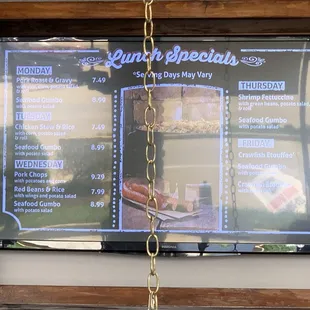 WEEK DAY LUNCH SPECIALS