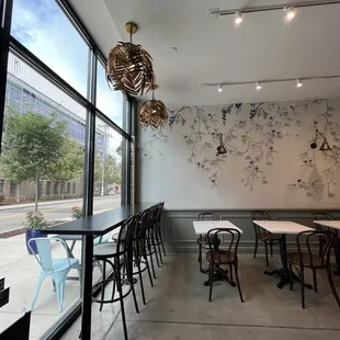 a view of the outside of the restaurant