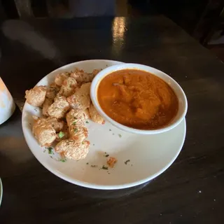 FRIED CHEDDAR CHEESE CURDS